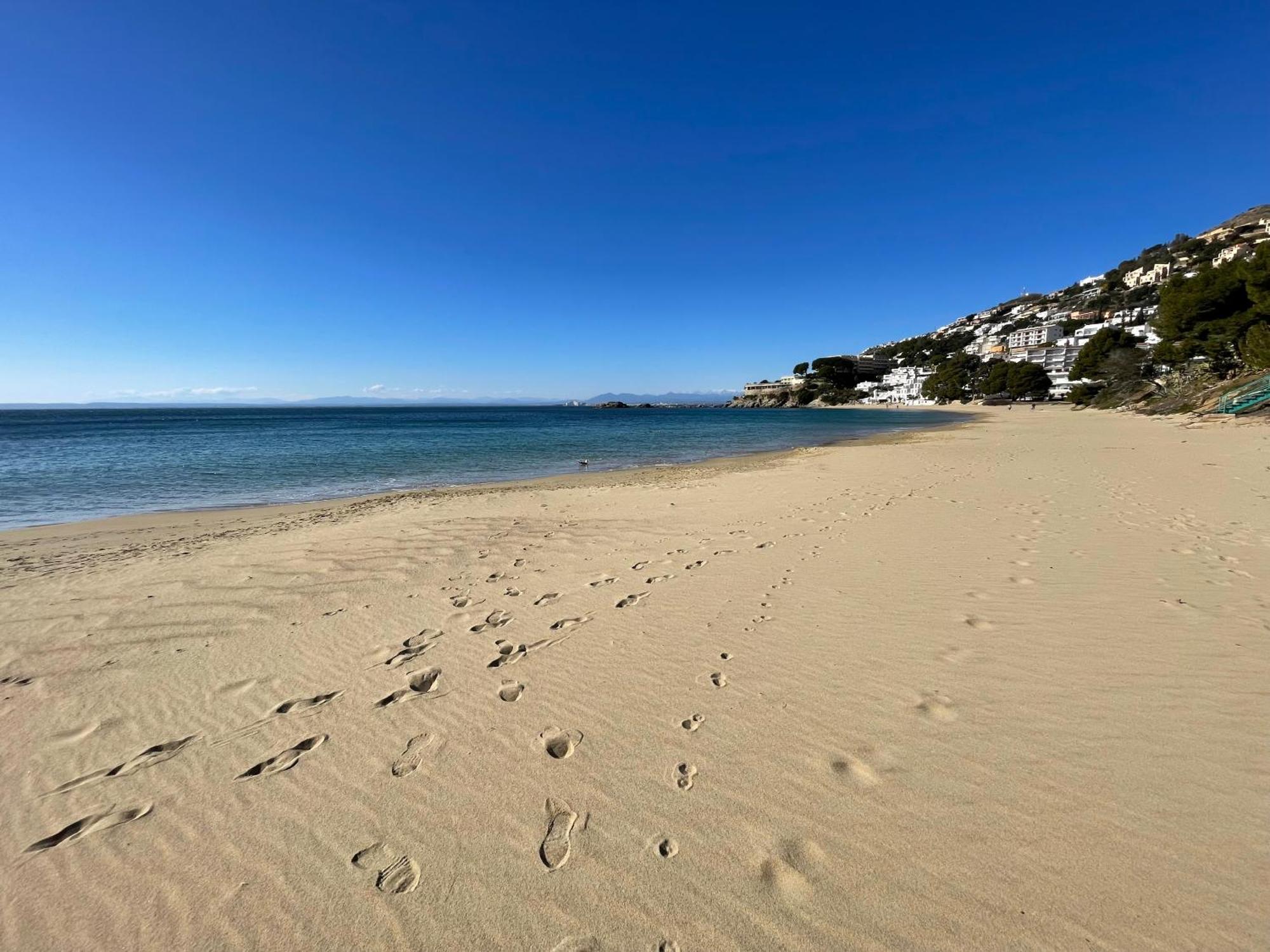 New Madrague Beach Росас Экстерьер фото