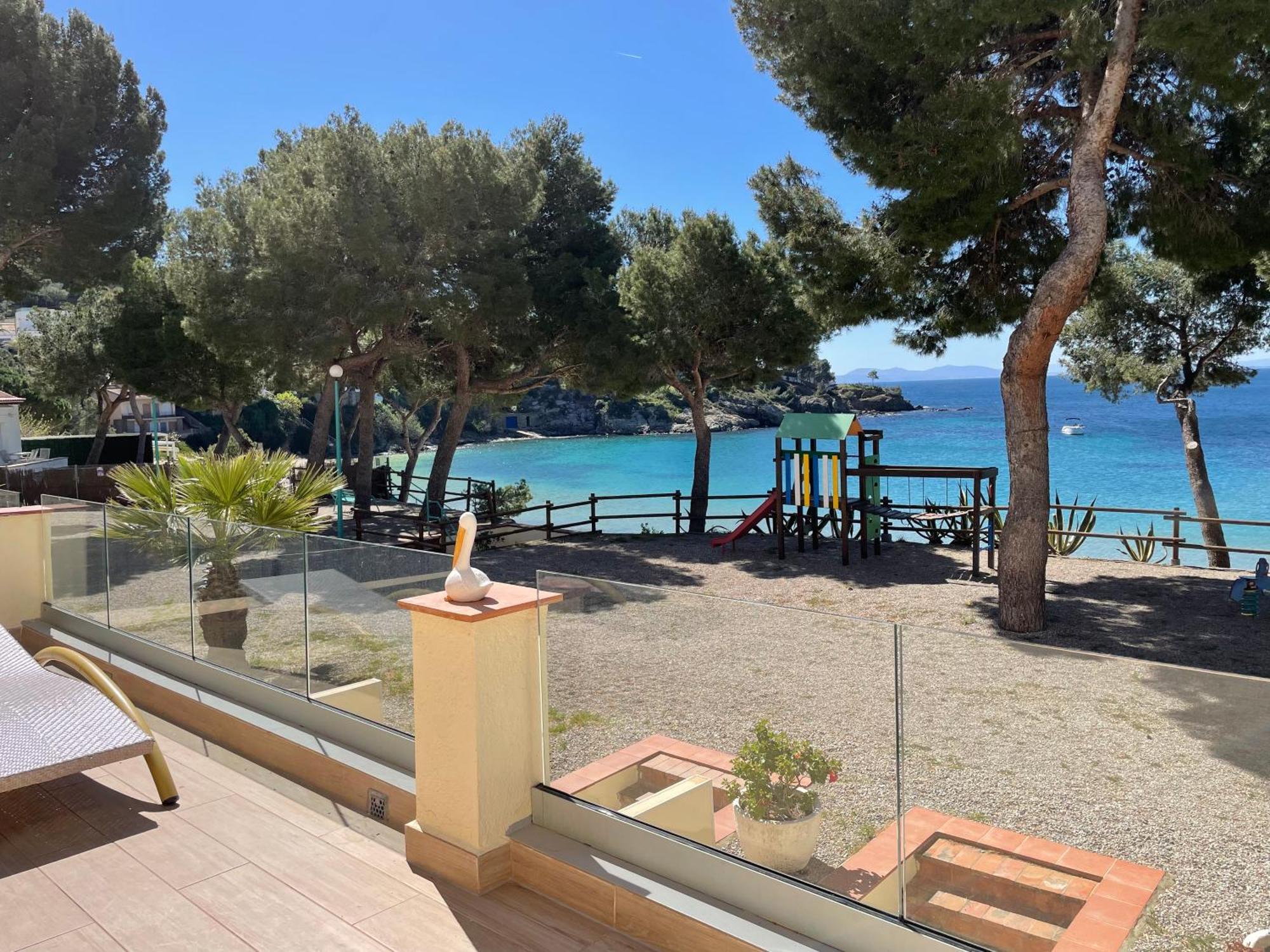 New Madrague Beach Росас Экстерьер фото